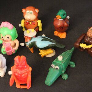 Vintage wind-up toys lot of 8 Chuckelots